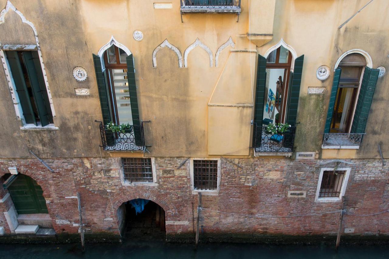Italiahaus - Ca' Olivo Loft With Canal View In Rialto Venice Exterior photo